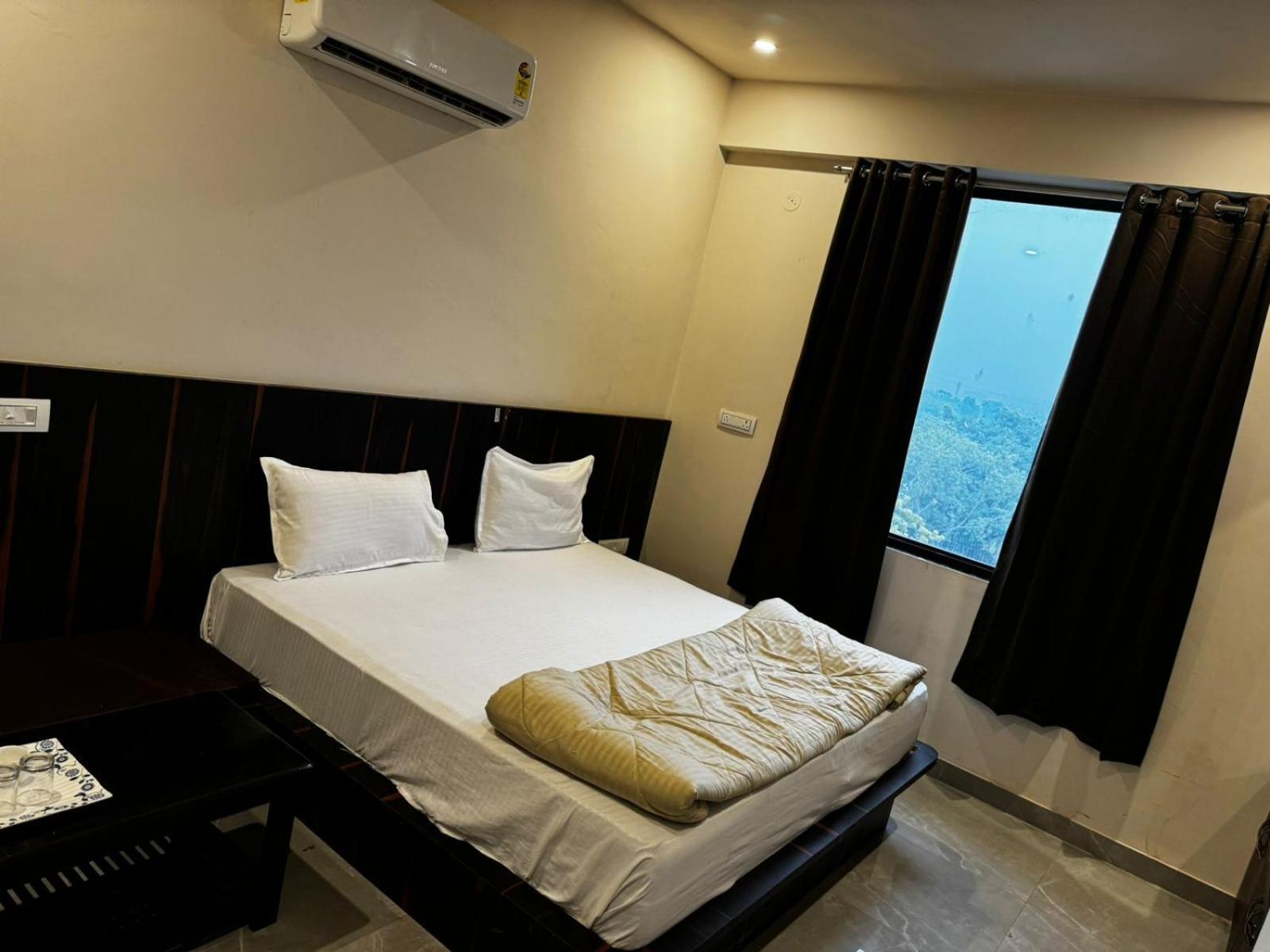 Hotel Karma Jaipur Extérieur photo