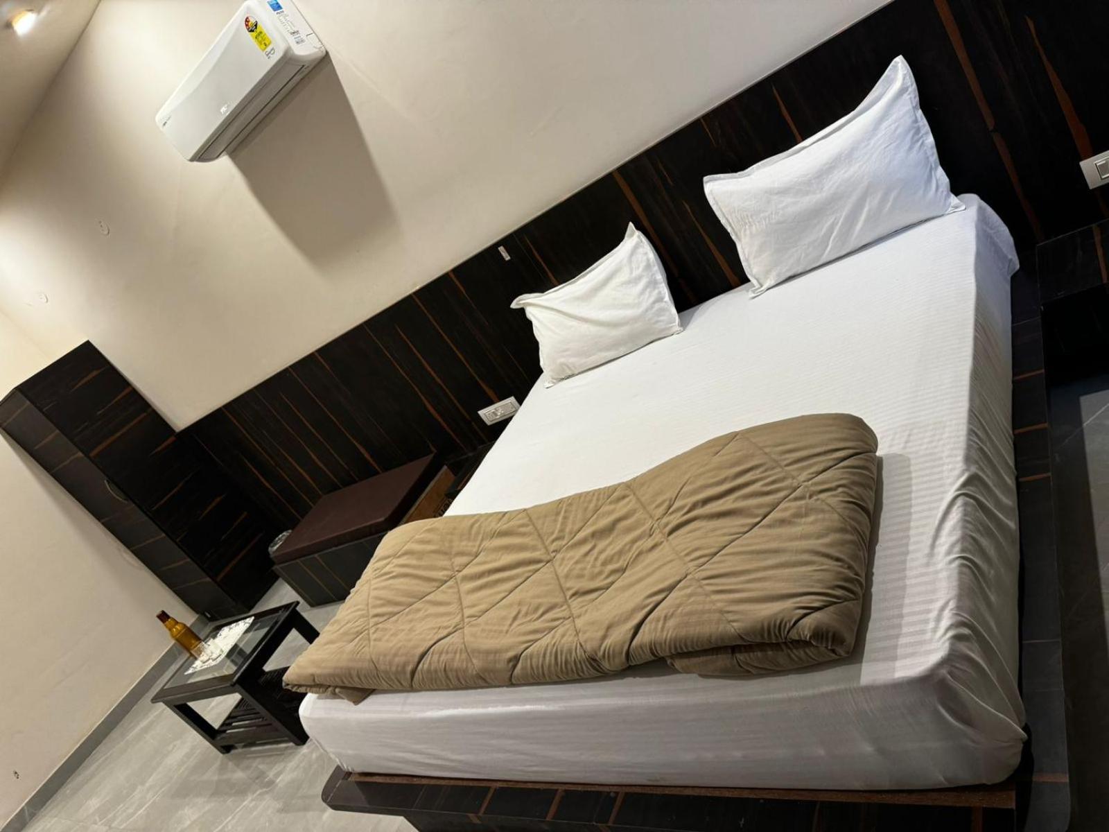 Hotel Karma Jaipur Extérieur photo